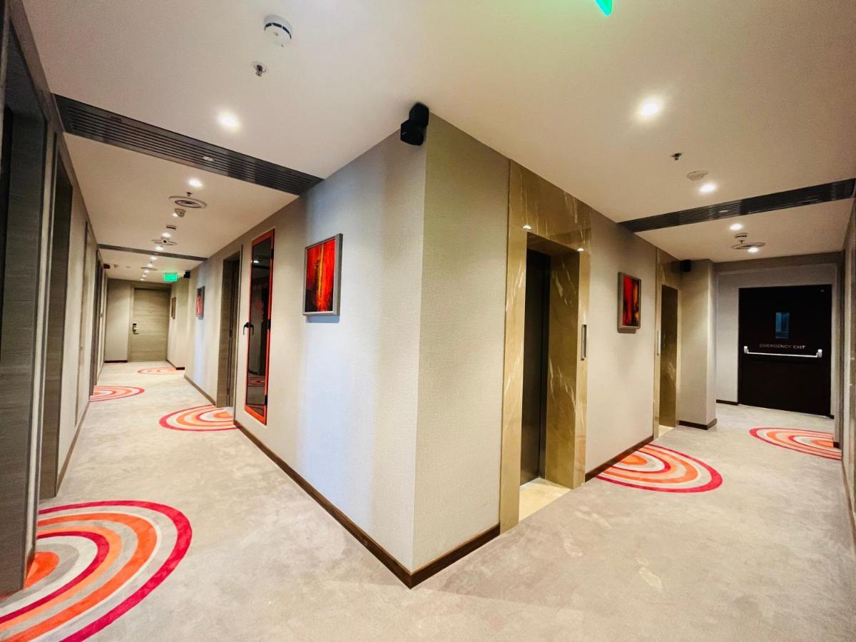 Ginger Mumbai, Goregaon Luaran gambar